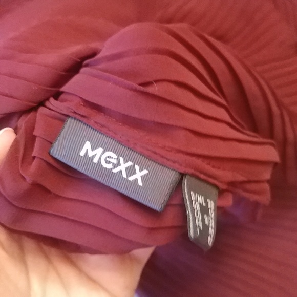 10/$10   Mexx Sheer Off Shoulder Blouse M - Picture 3 of 4
